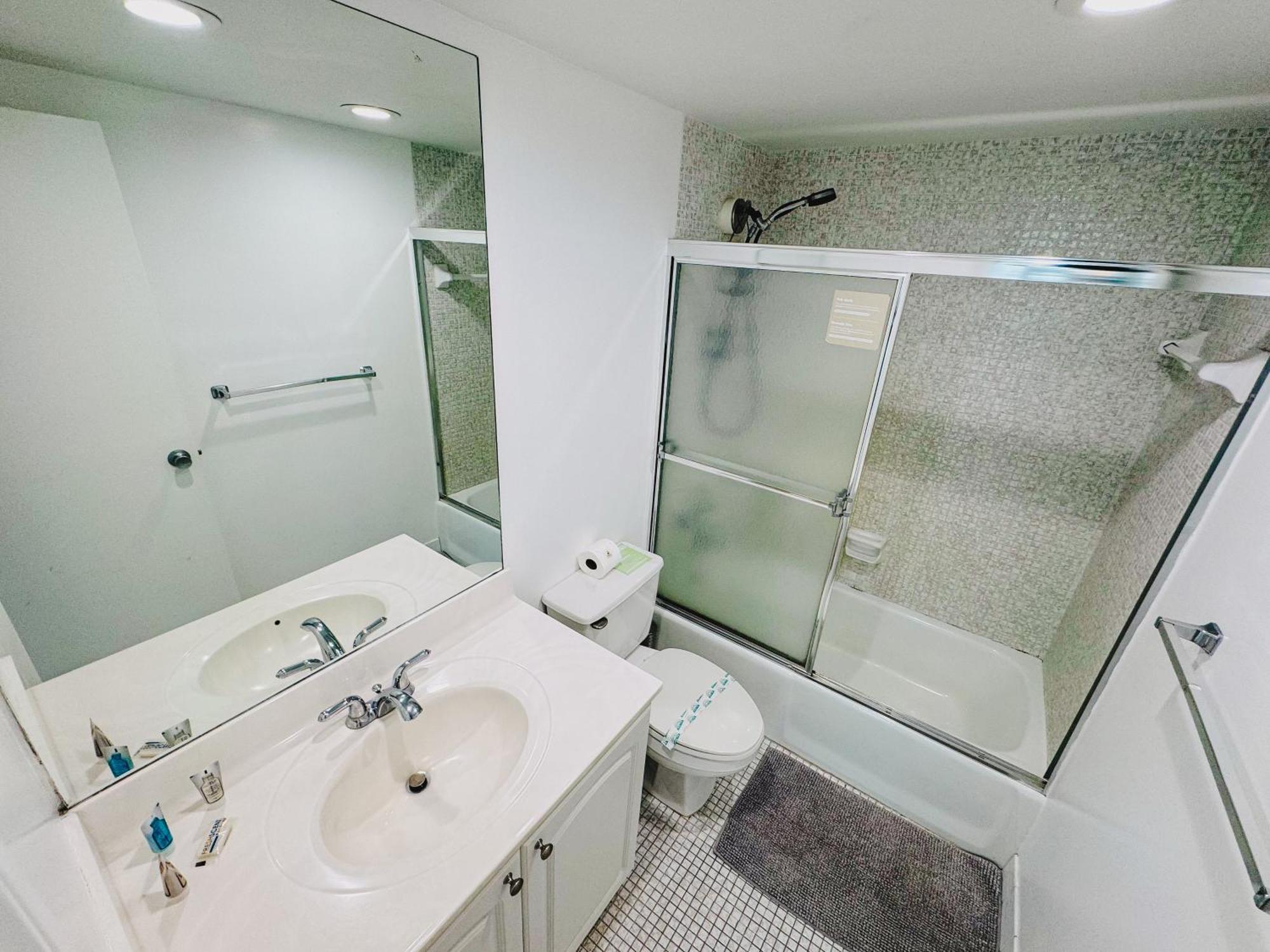 Miami Hollywood Great Two Bedroom Apartment With Channel View 006-22Bvic المظهر الخارجي الصورة